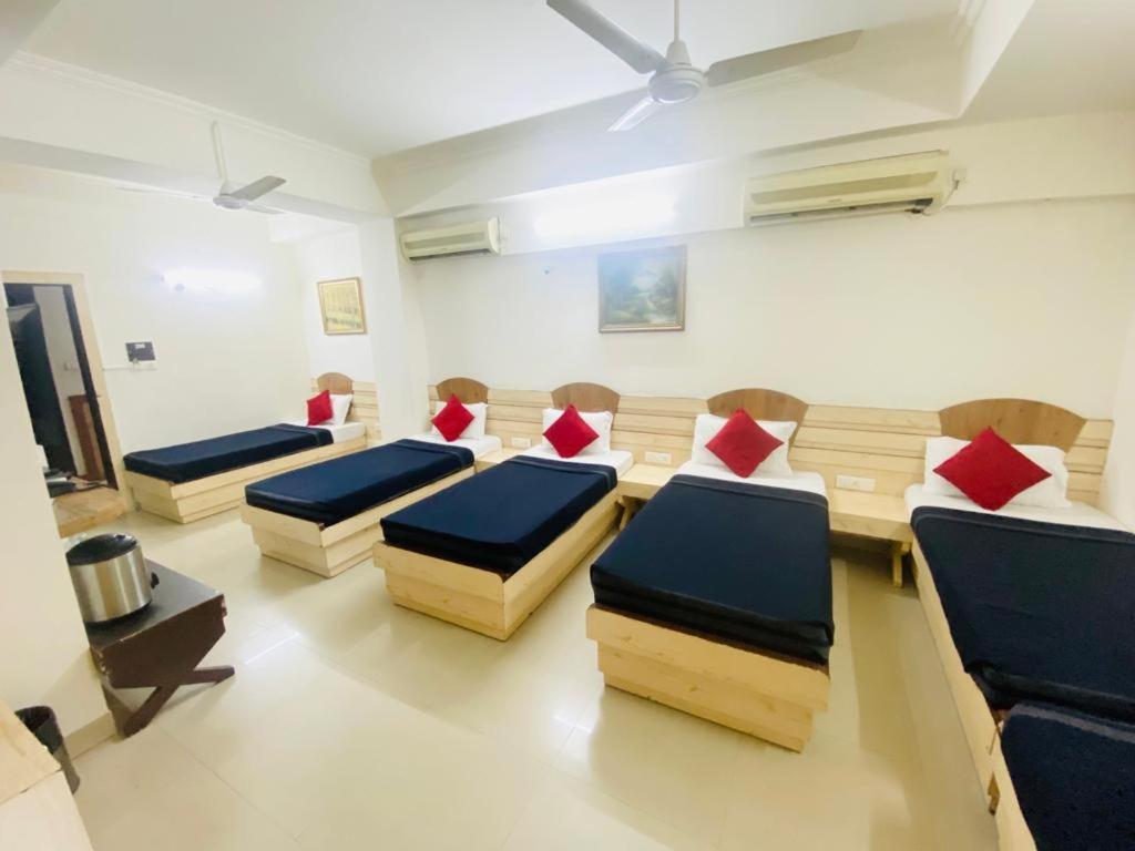 Hotel The Galaxy Jabalpur Eksteriør billede